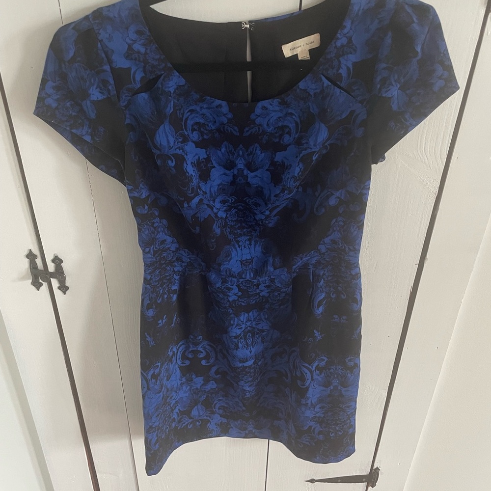 Urban Outfitters Blue and Black Floral Dress
